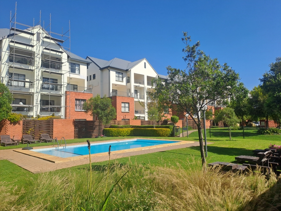 3 Bedroom Property for Sale in Greenstone Crest Gauteng