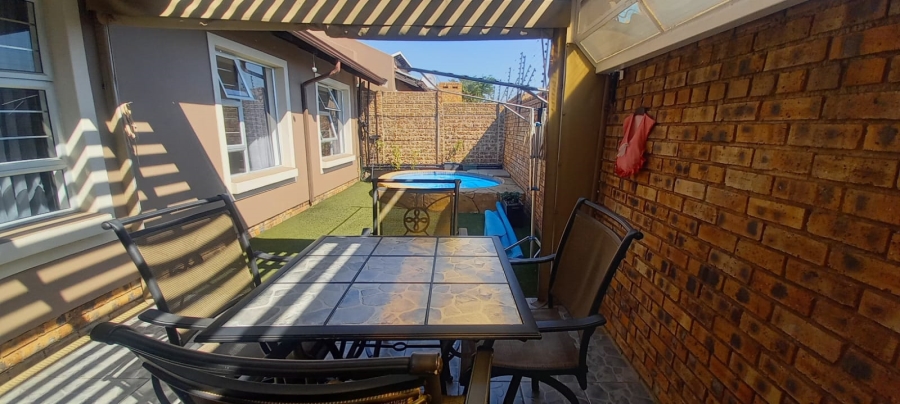3 Bedroom Property for Sale in New Market Park Gauteng