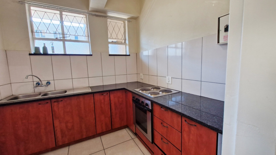 To Let 1 Bedroom Property for Rent in Rosebank Gauteng