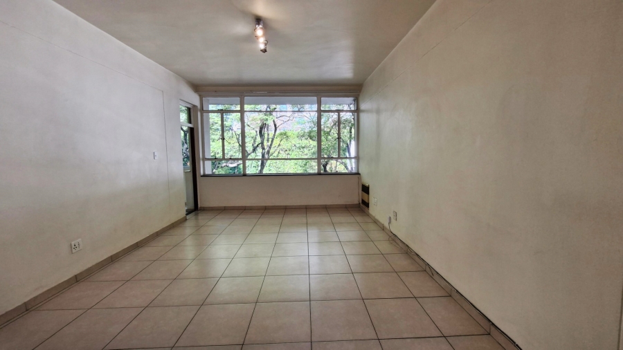 To Let 1 Bedroom Property for Rent in Rosebank Gauteng
