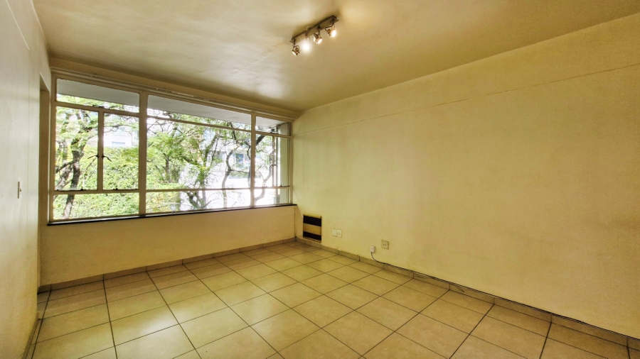 To Let 1 Bedroom Property for Rent in Rosebank Gauteng