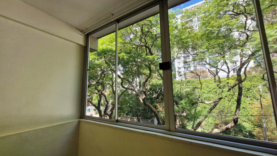To Let 1 Bedroom Property for Rent in Rosebank Gauteng