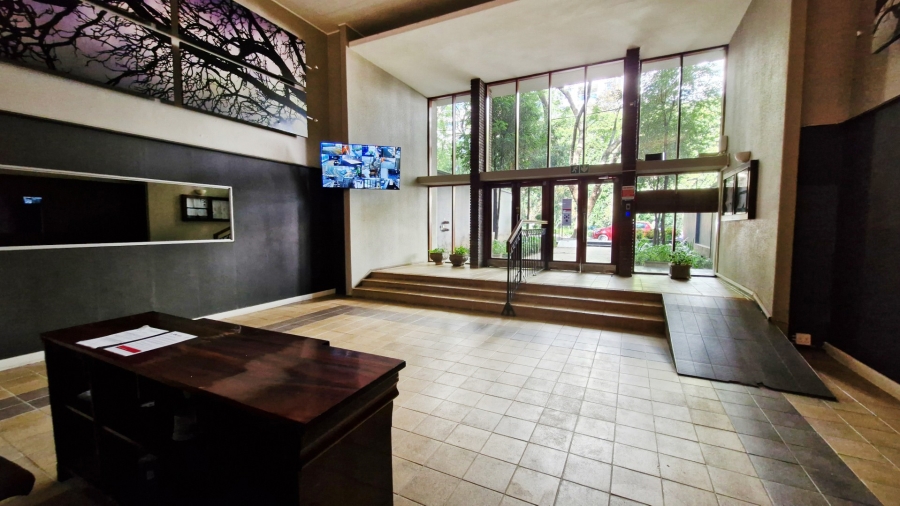 To Let 1 Bedroom Property for Rent in Rosebank Gauteng