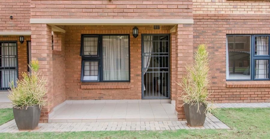 To Let 2 Bedroom Property for Rent in Olympus AH Gauteng