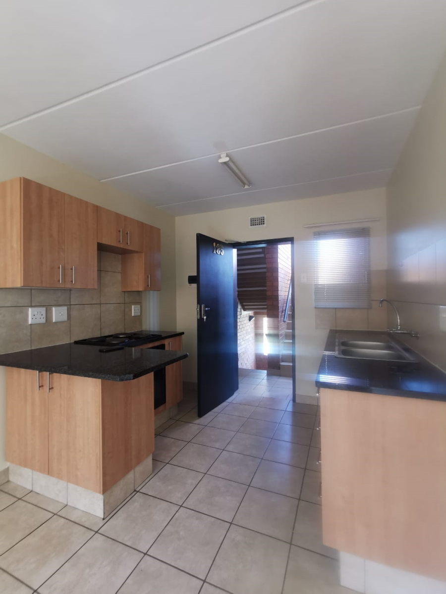 To Let 2 Bedroom Property for Rent in Olympus AH Gauteng