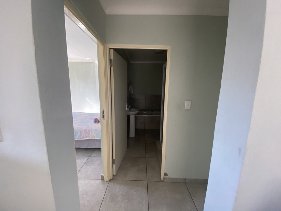 2 Bedroom Property for Sale in Jansenpark Gauteng