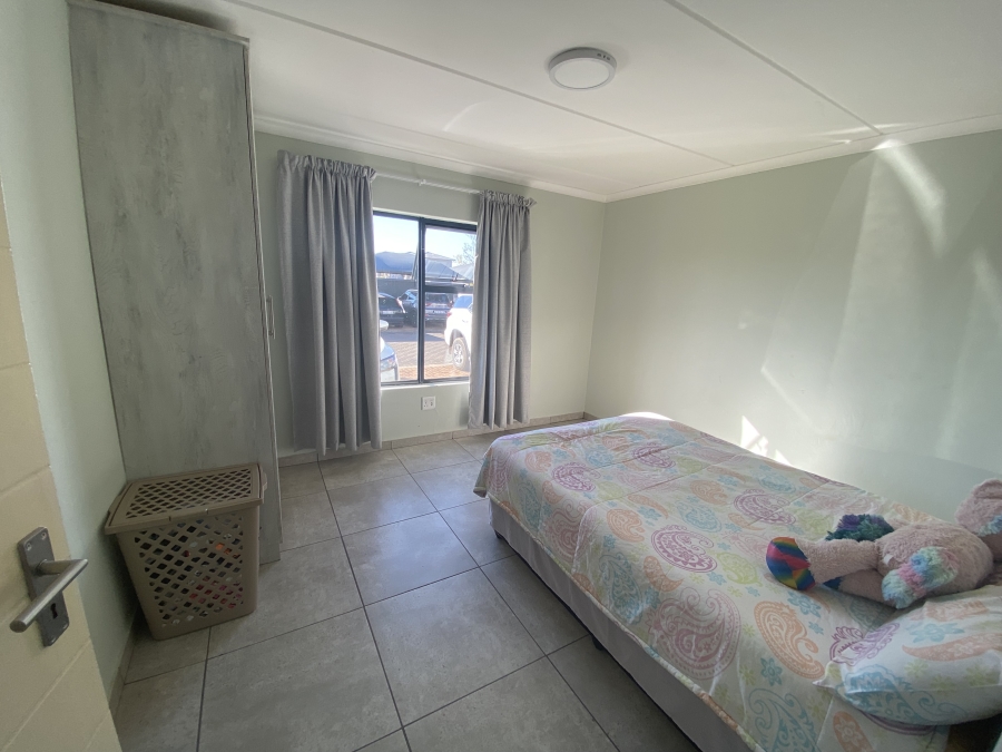 2 Bedroom Property for Sale in Jansenpark Gauteng