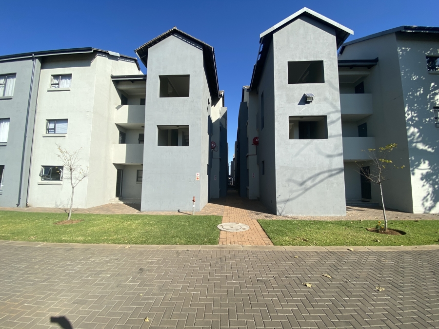 2 Bedroom Property for Sale in Jansenpark Gauteng