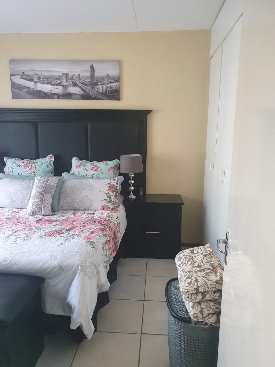 3 Bedroom Property for Sale in Vorna Valley Gauteng