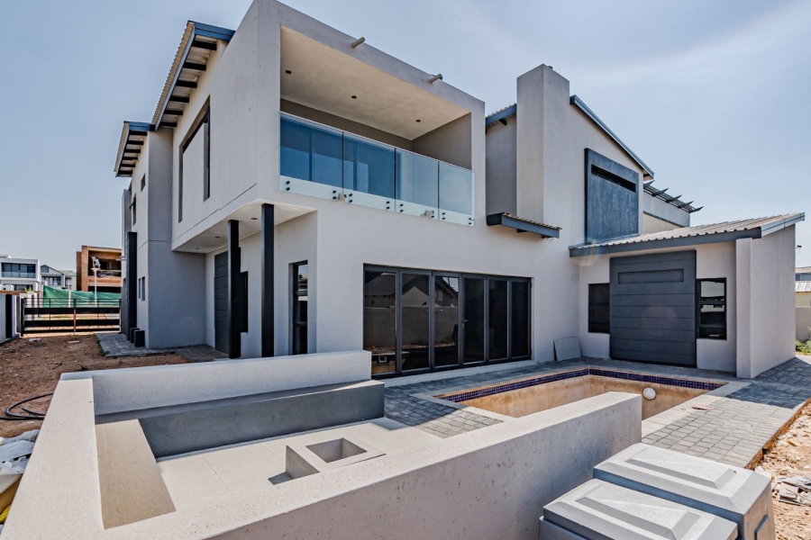 5 Bedroom Property for Sale in Six Fountains Residential Estate Gauteng