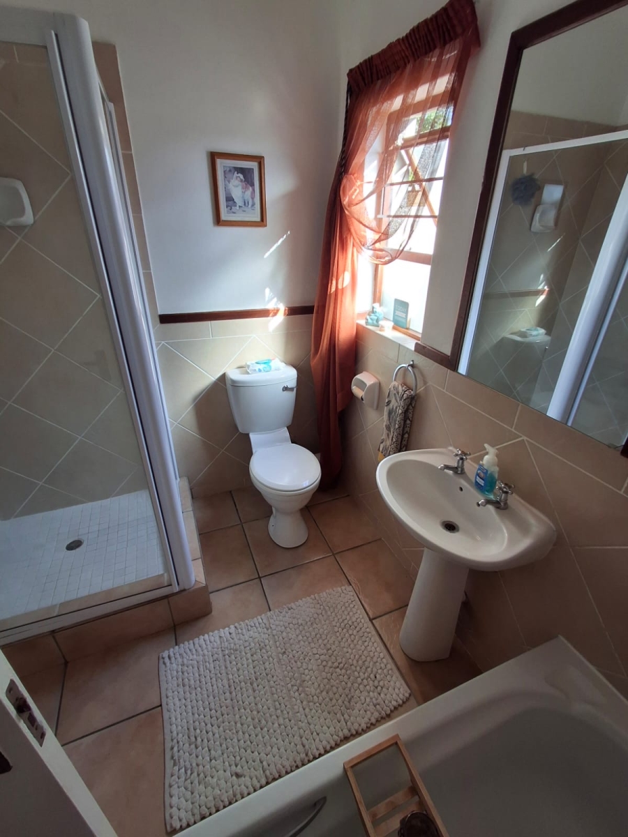 To Let 2 Bedroom Property for Rent in Lonehill Gauteng