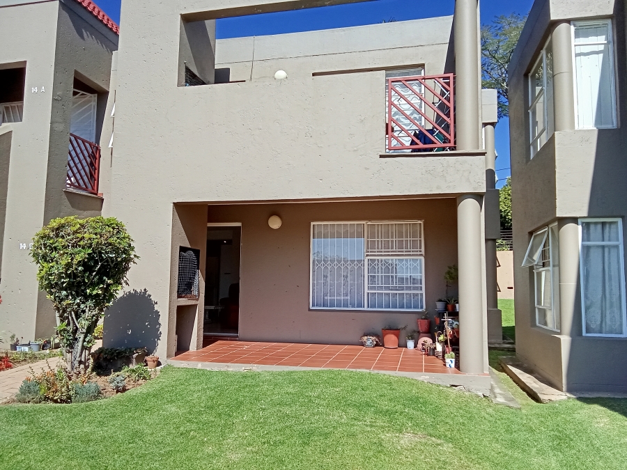 2 Bedroom Property for Sale in Allens Nek Gauteng