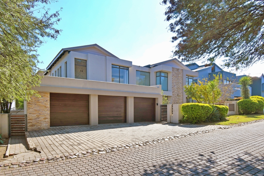 4 Bedroom Property for Sale in Waterfall Country Village Gauteng