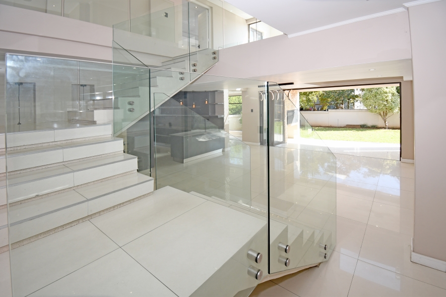4 Bedroom Property for Sale in Waterfall Country Village Gauteng