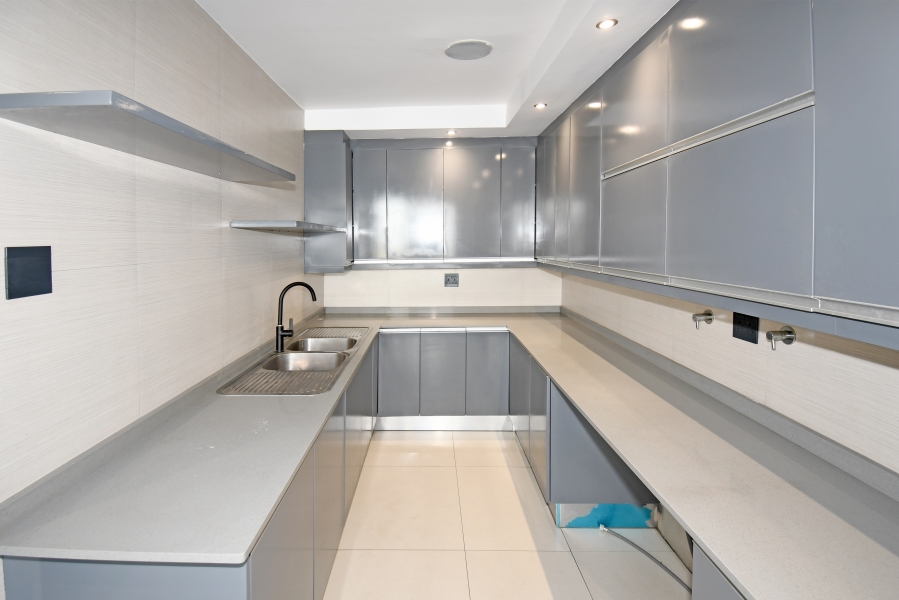 4 Bedroom Property for Sale in Waterfall Country Village Gauteng