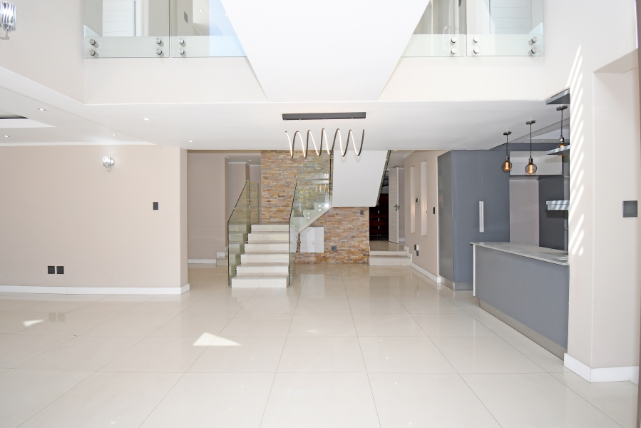 4 Bedroom Property for Sale in Waterfall Country Village Gauteng