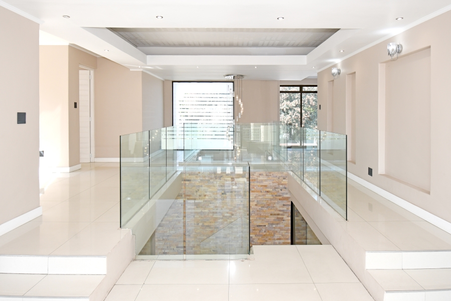 4 Bedroom Property for Sale in Waterfall Country Village Gauteng