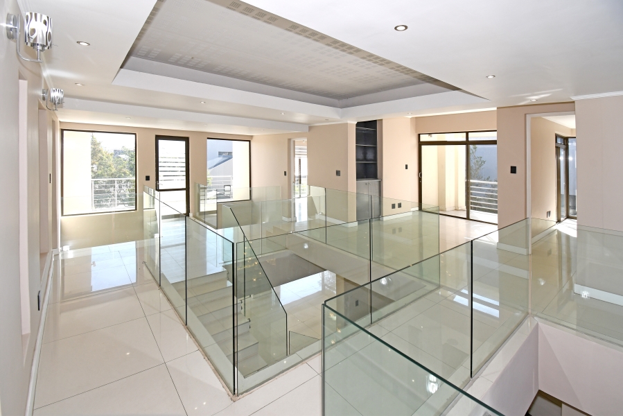 4 Bedroom Property for Sale in Waterfall Country Village Gauteng