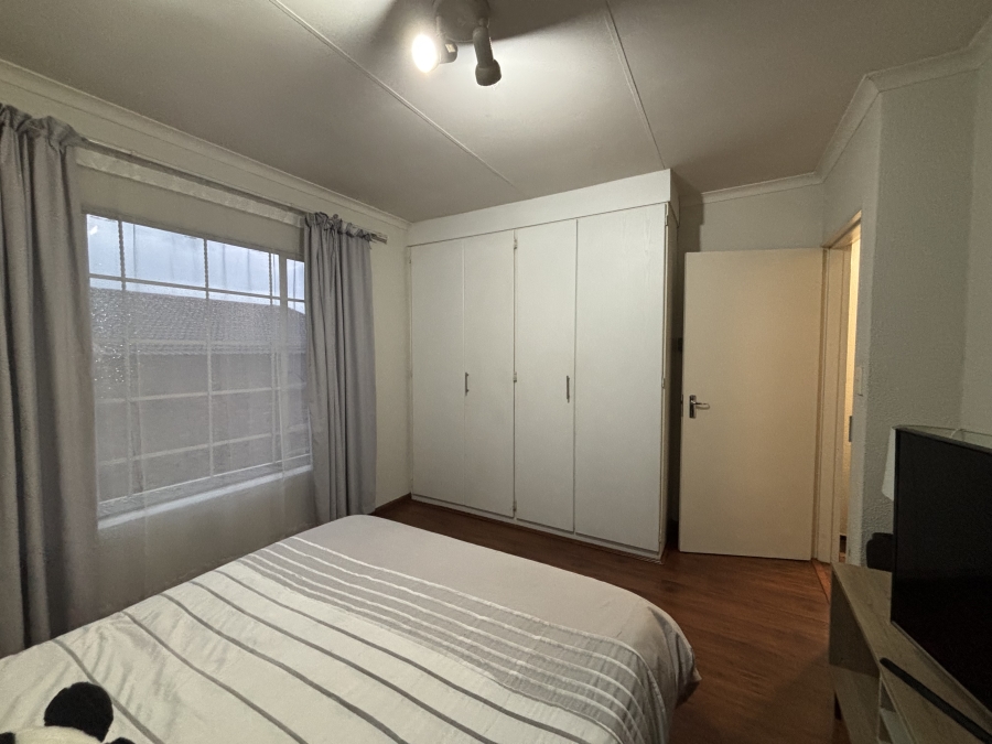 To Let 2 Bedroom Property for Rent in North Riding Gauteng
