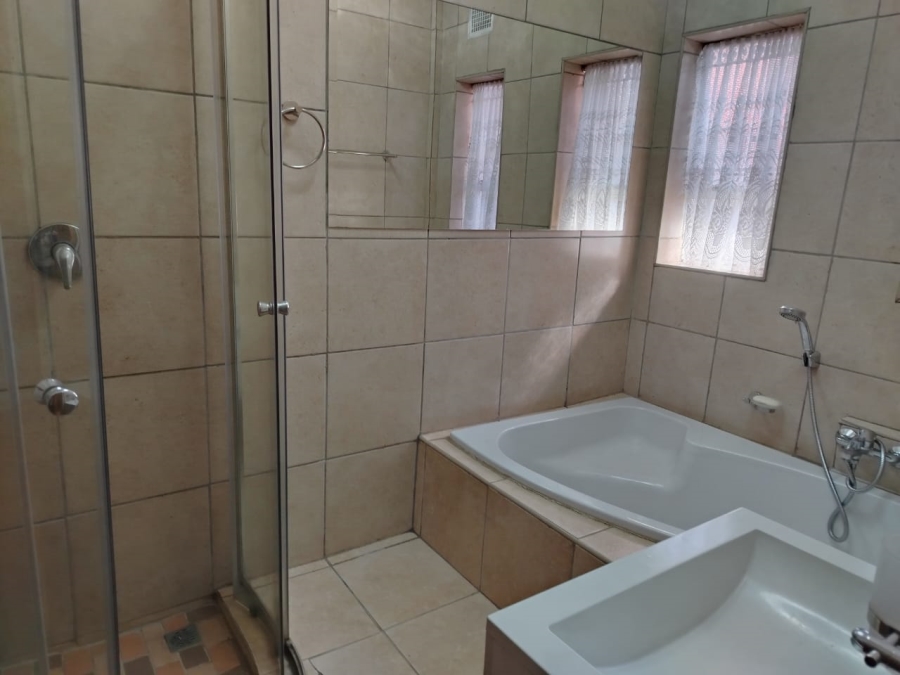 3 Bedroom Property for Sale in Vanderbijlpark SE 1 Gauteng