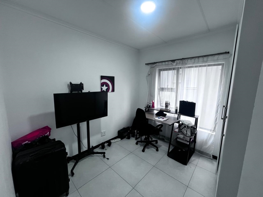 3 Bedroom Property for Sale in Maroeladal Gauteng