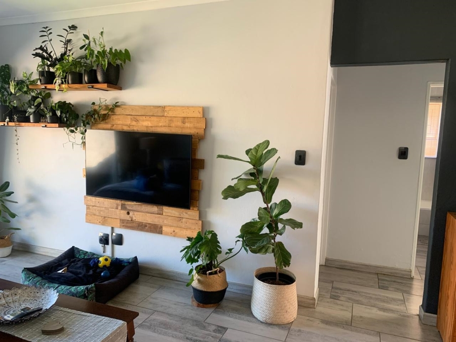 To Let 3 Bedroom Property for Rent in Wilgeheuwel Gauteng