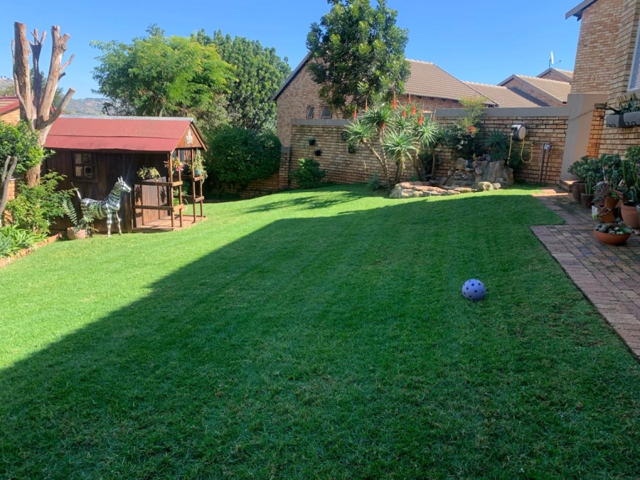 To Let 3 Bedroom Property for Rent in Wilgeheuwel Gauteng