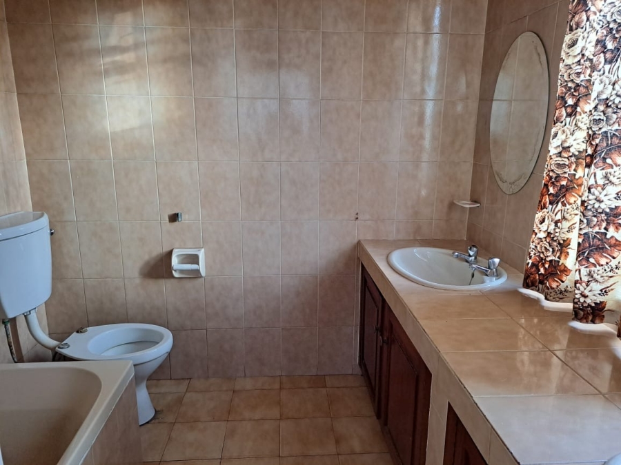 3 Bedroom Property for Sale in Bellevue Gauteng