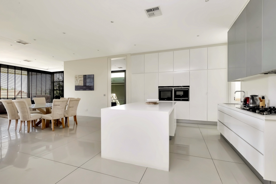 To Let 2 Bedroom Property for Rent in Morningside Gauteng