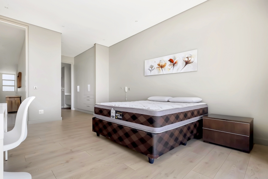 To Let 2 Bedroom Property for Rent in Morningside Gauteng