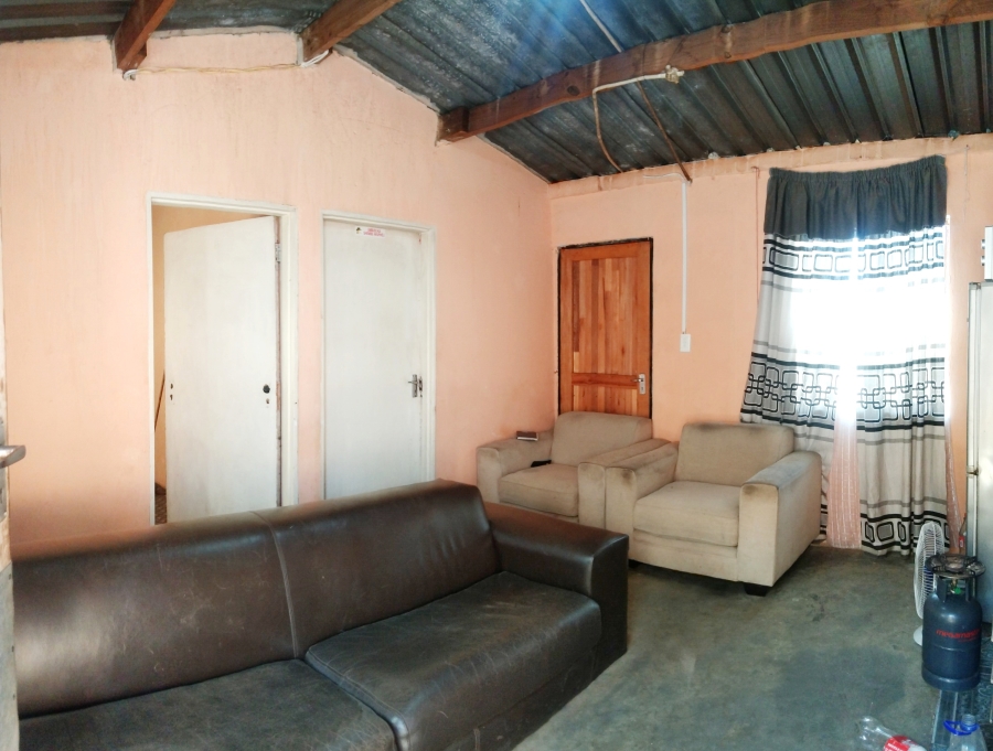 2 Bedroom Property for Sale in Palm Ridge Gauteng