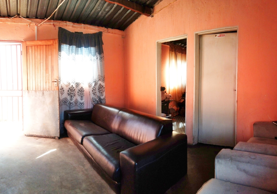 2 Bedroom Property for Sale in Palm Ridge Gauteng