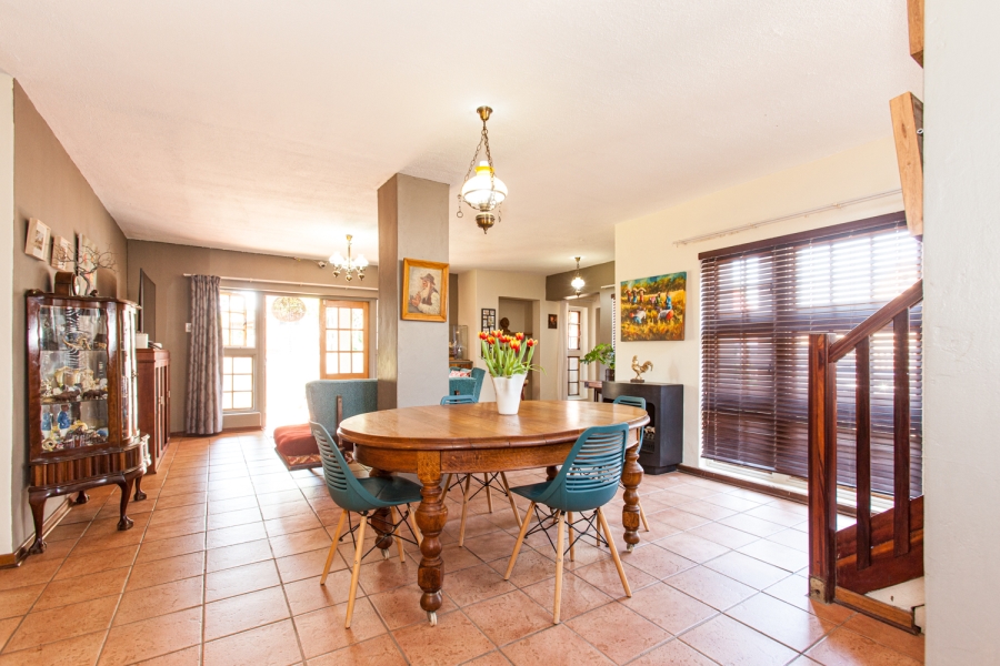 5 Bedroom Property for Sale in Equestria Gauteng