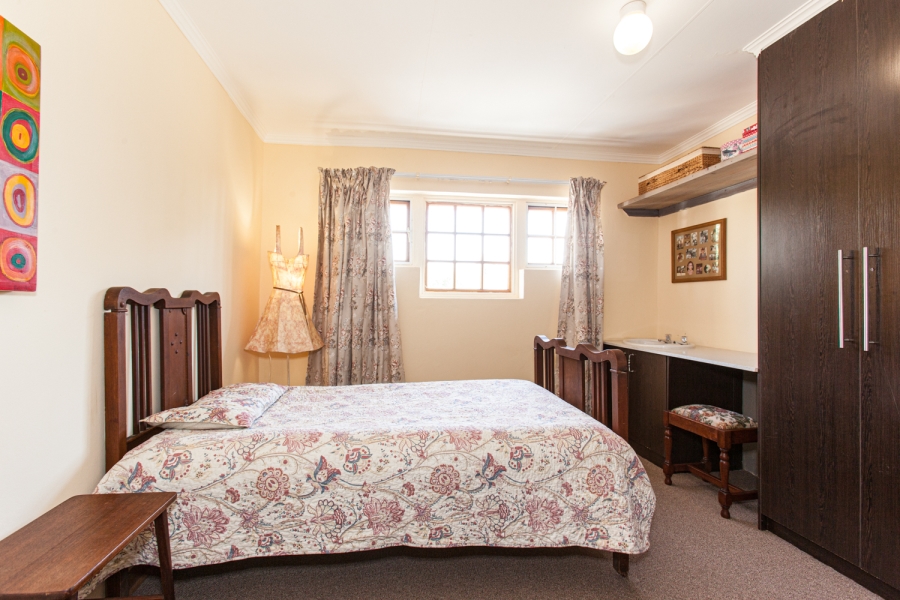 5 Bedroom Property for Sale in Equestria Gauteng