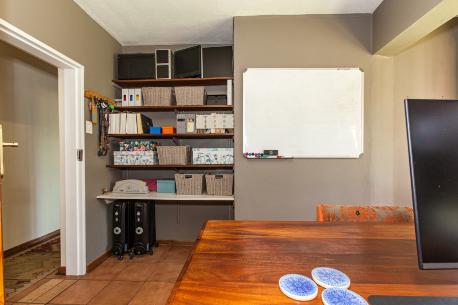 5 Bedroom Property for Sale in Equestria Gauteng