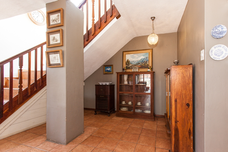 5 Bedroom Property for Sale in Equestria Gauteng