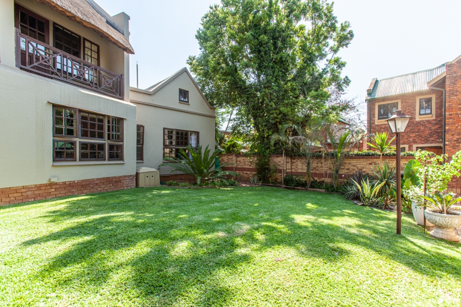 5 Bedroom Property for Sale in Equestria Gauteng