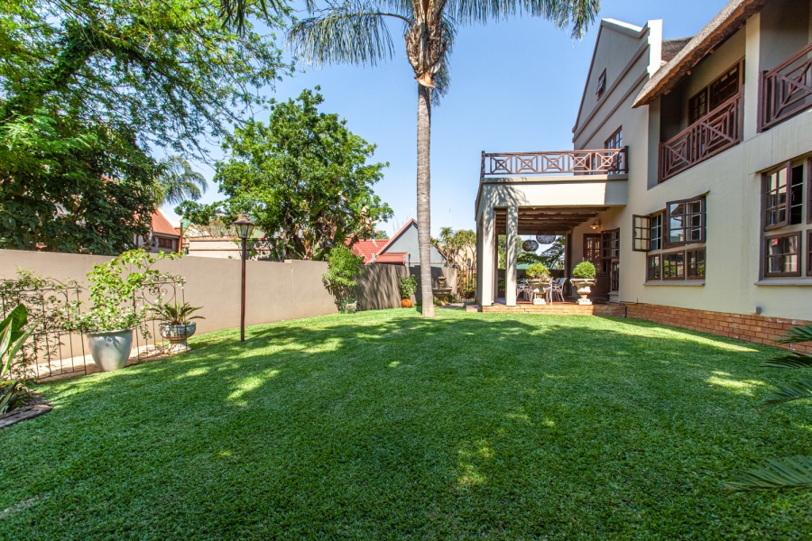 5 Bedroom Property for Sale in Equestria Gauteng