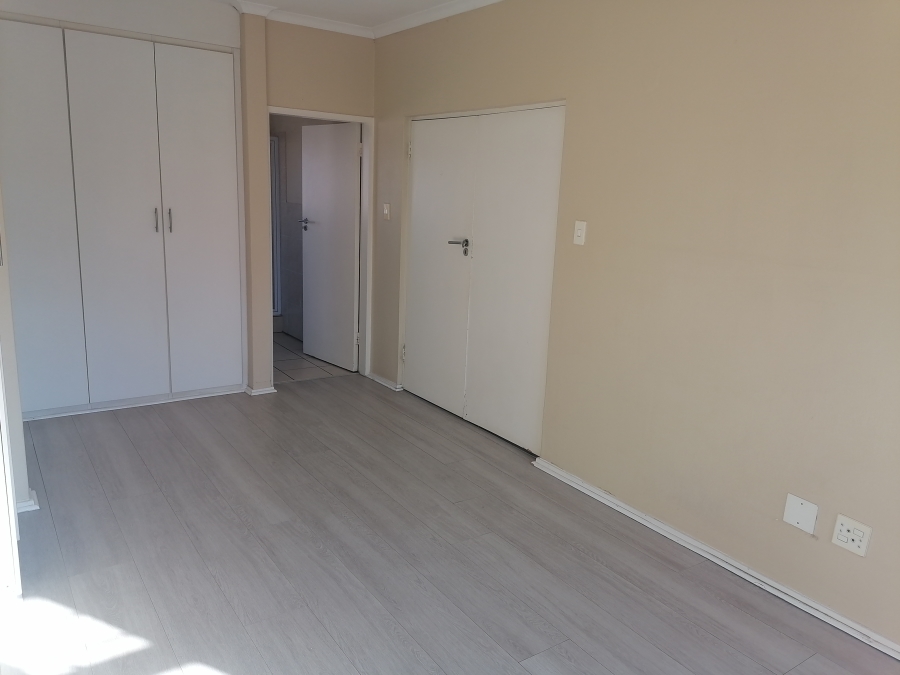 To Let 3 Bedroom Property for Rent in Honeydew Ridge Gauteng
