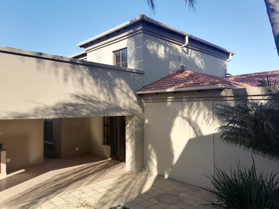 To Let 3 Bedroom Property for Rent in Honeydew Ridge Gauteng