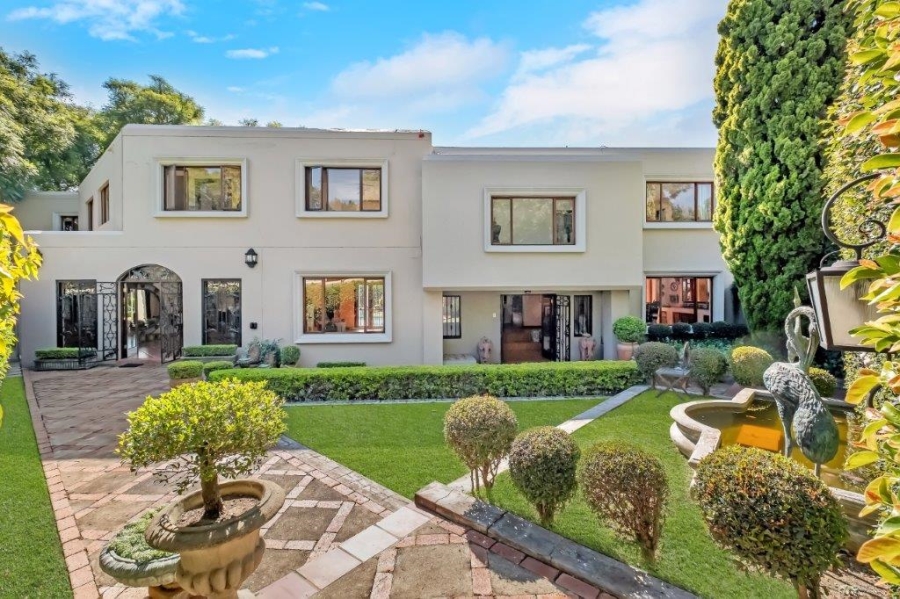 6 Bedroom Property for Sale in Bryanston Gauteng