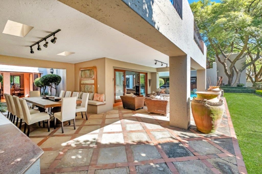 6 Bedroom Property for Sale in Bryanston Gauteng