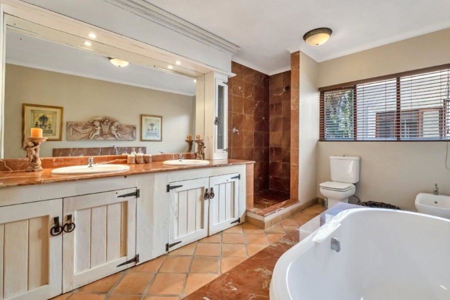 6 Bedroom Property for Sale in Bryanston Gauteng