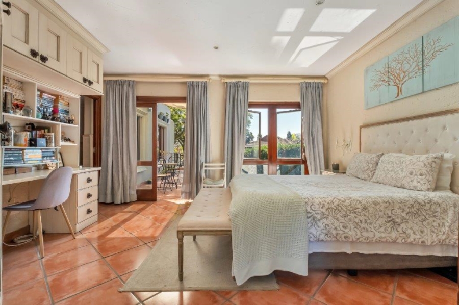 6 Bedroom Property for Sale in Bryanston Gauteng