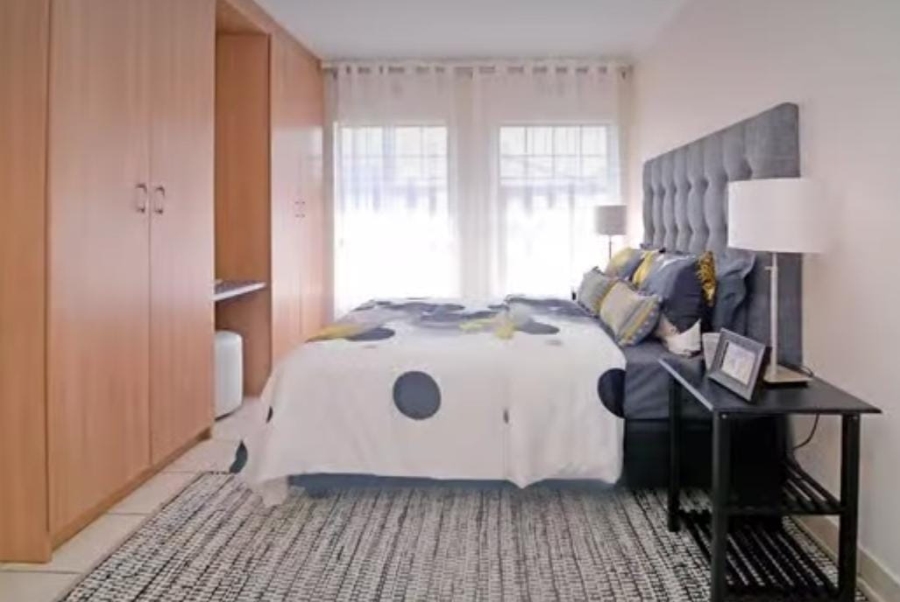 3 Bedroom Property for Sale in Clayville Gauteng
