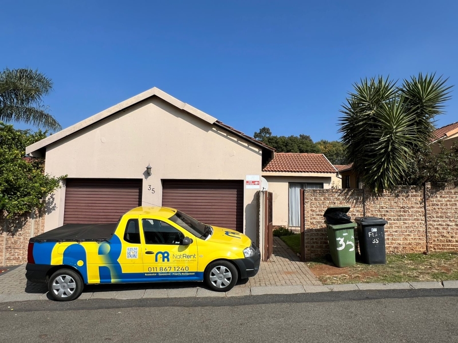 To Let 3 Bedroom Property for Rent in Albemarle Gauteng