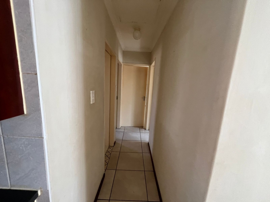 To Let 3 Bedroom Property for Rent in Albemarle Gauteng