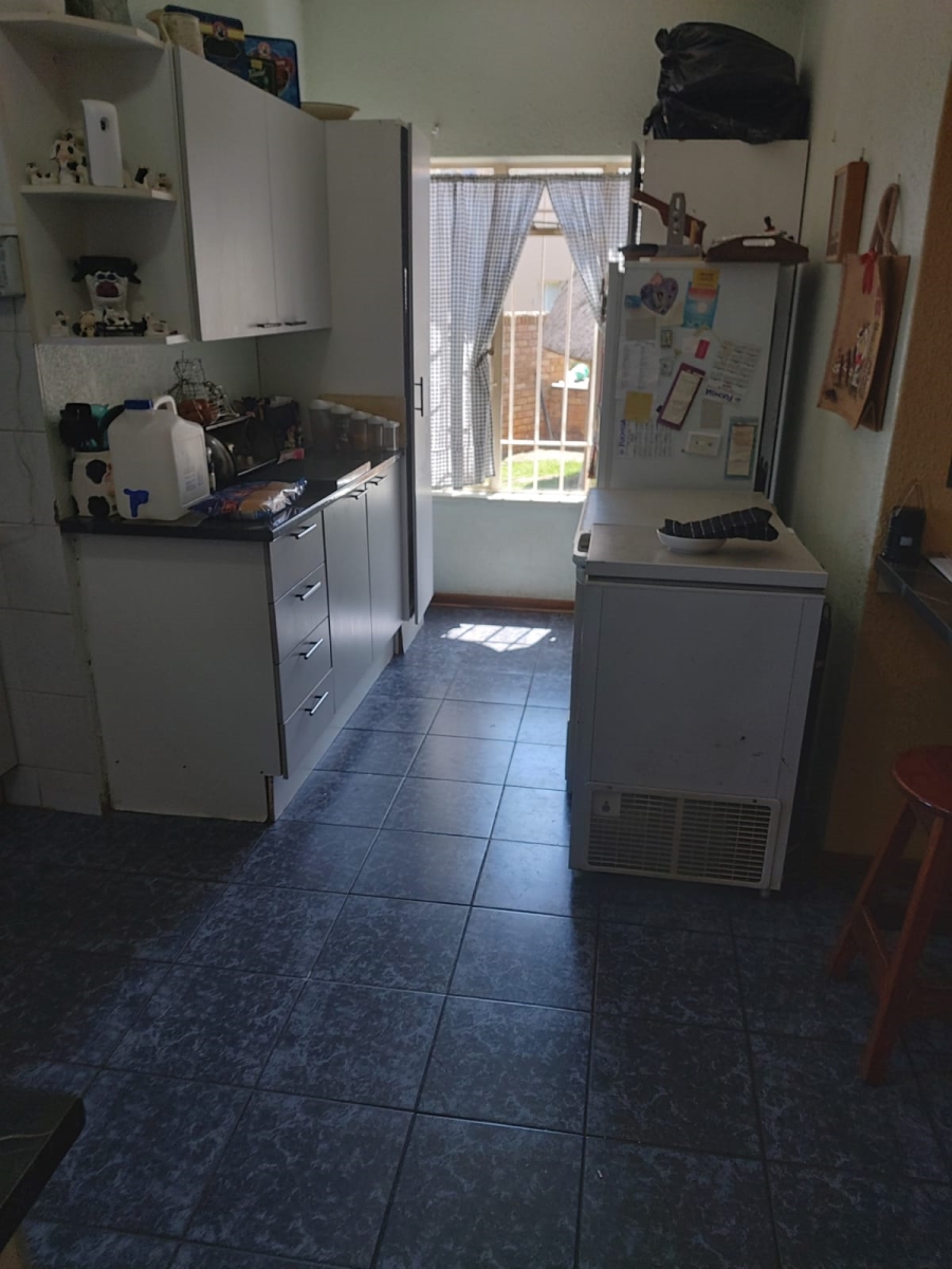3 Bedroom Property for Sale in Westonaria Gauteng