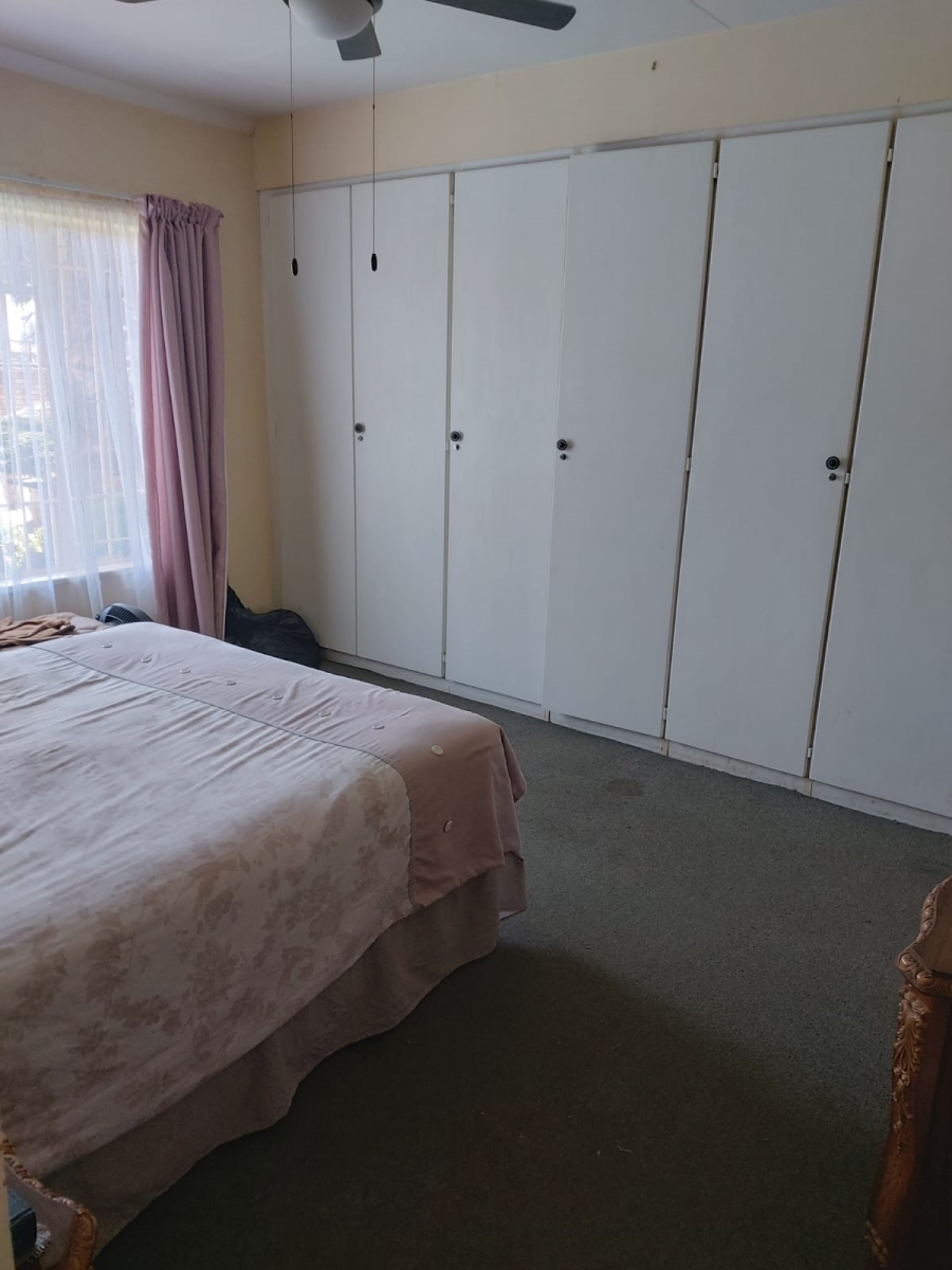 3 Bedroom Property for Sale in Westonaria Gauteng