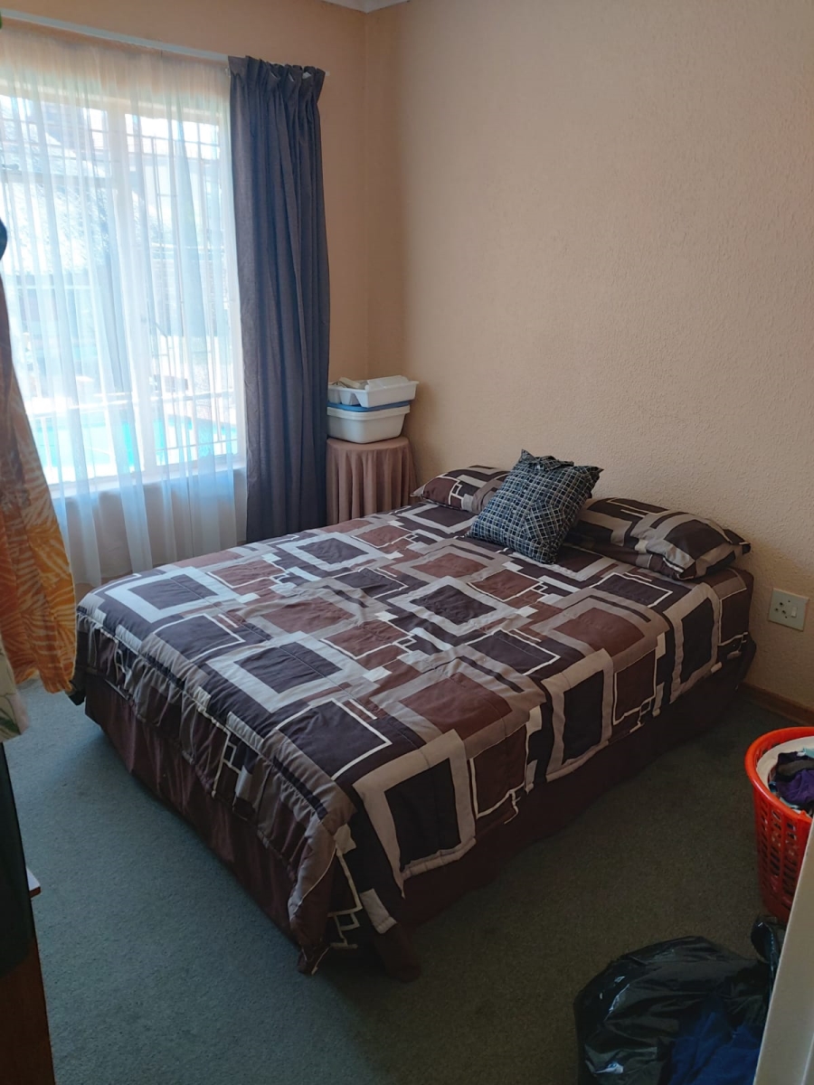3 Bedroom Property for Sale in Westonaria Gauteng